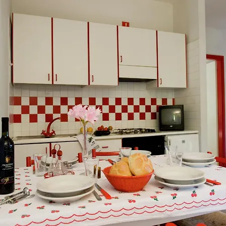 Belvilla By Oyo Casa Gialla Holiday home *